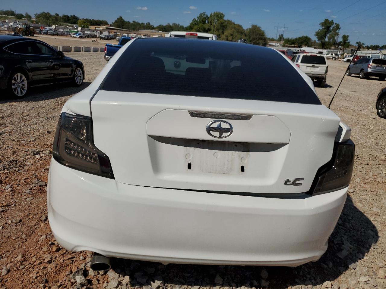 JTKJF5C74B3016320 2011 Toyota Scion Tc