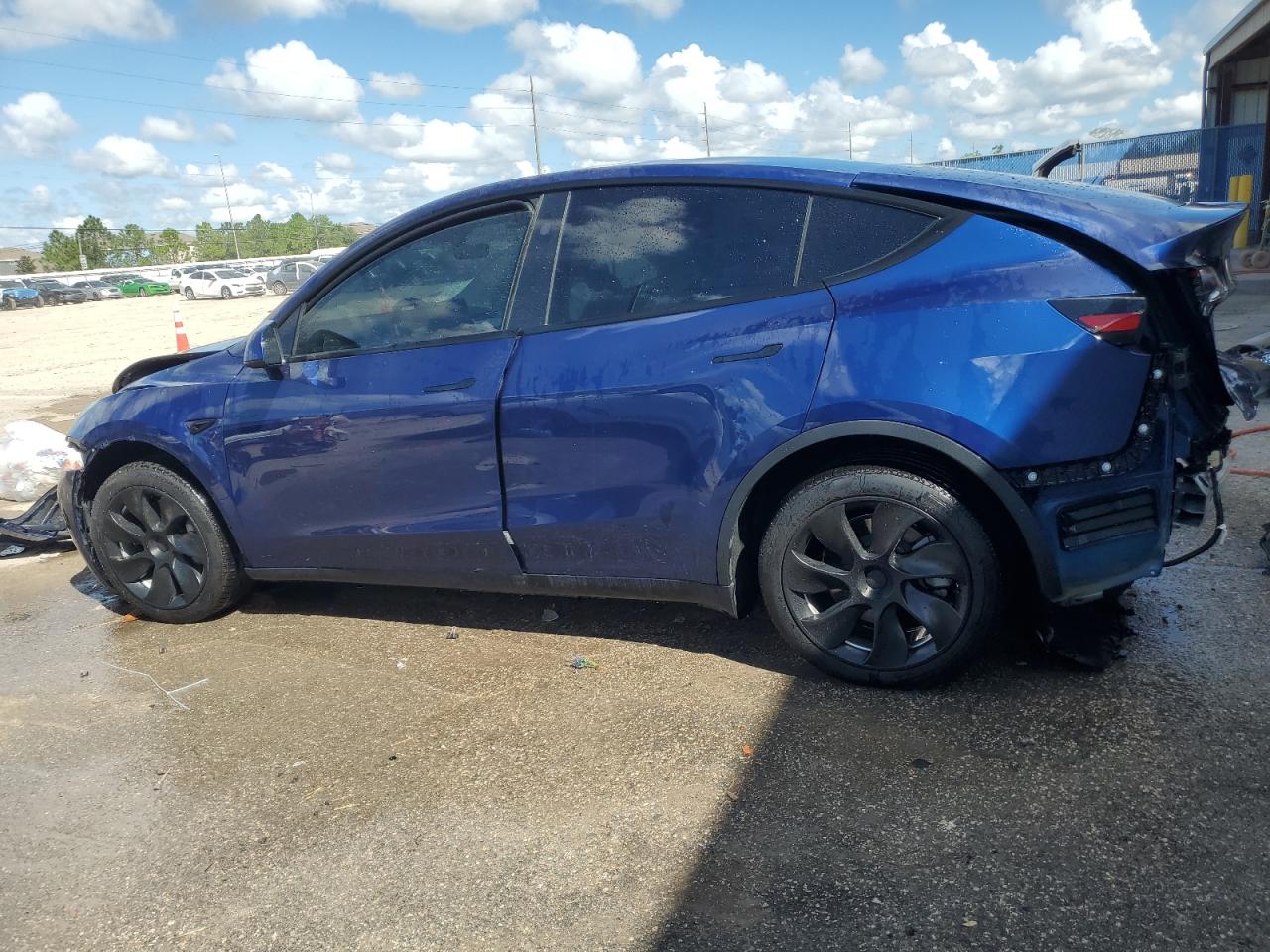 7SAYGDEEXPA130714 2023 Tesla Model Y