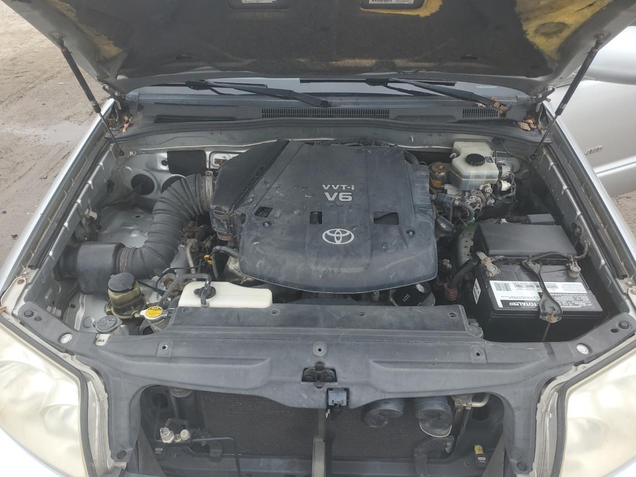 JTEBU17R238003927 2003 Toyota 4Runner Limited