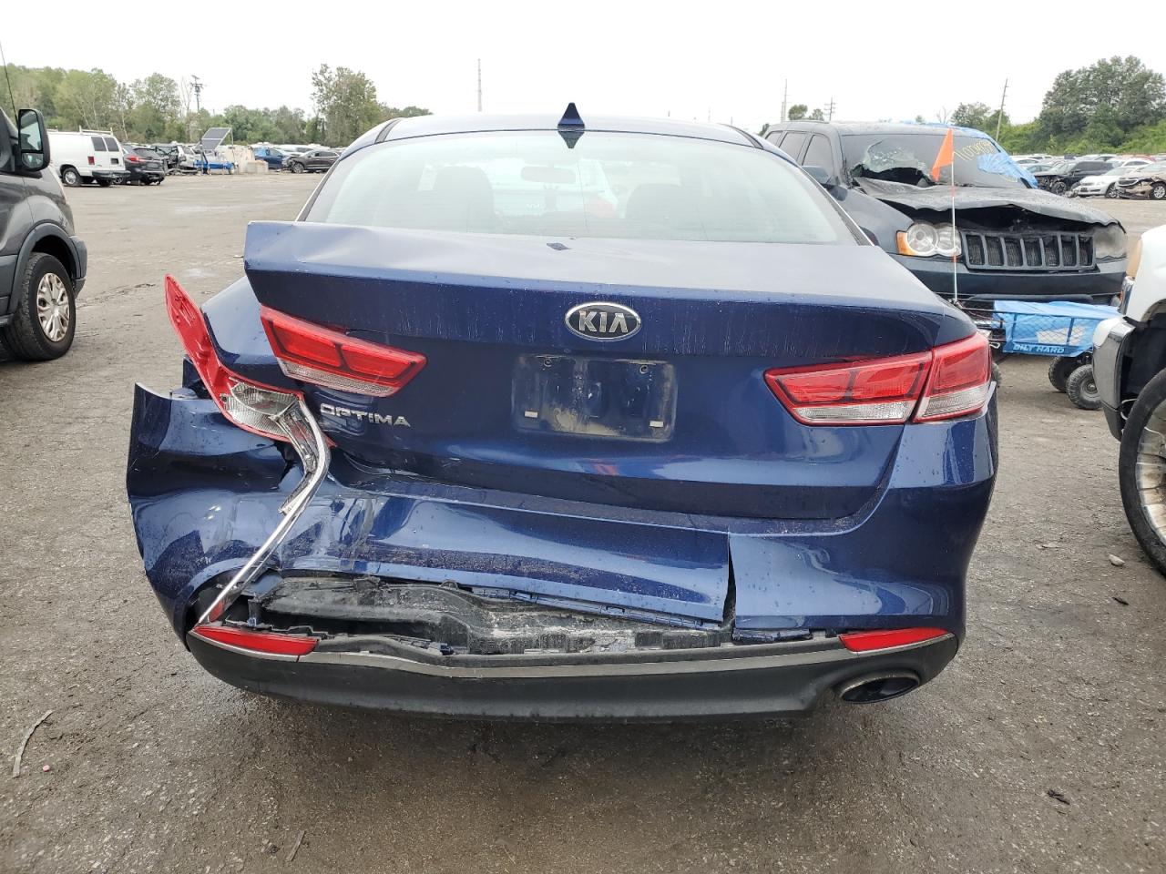 2017 Kia Optima Lx VIN: 5XXGT4L33HG140315 Lot: 70966564