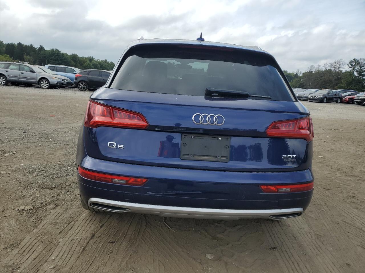 WA1BNAFY7J2004401 2018 Audi Q5 Premium Plus