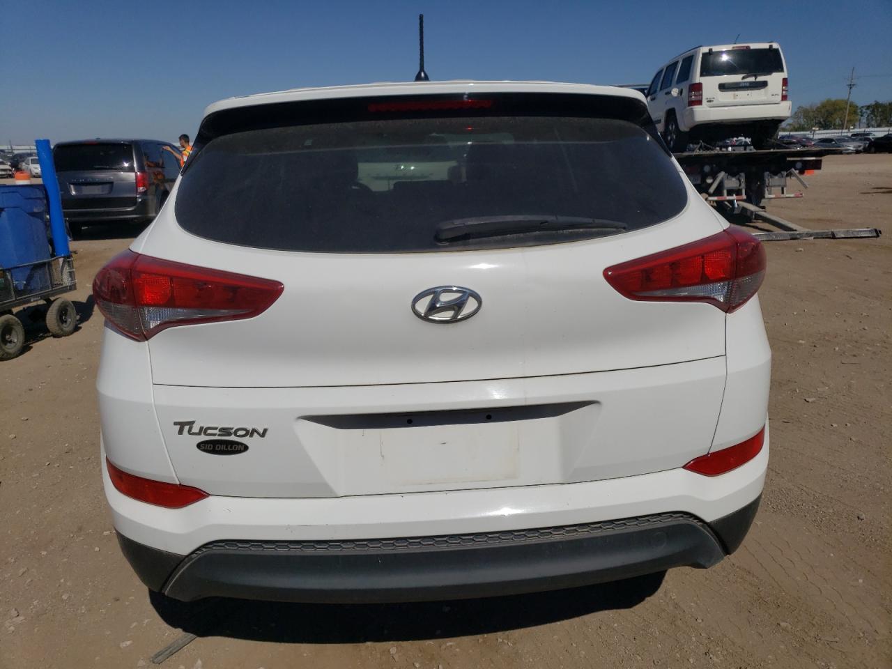 KM8J23A44JU702815 2018 Hyundai Tucson Se