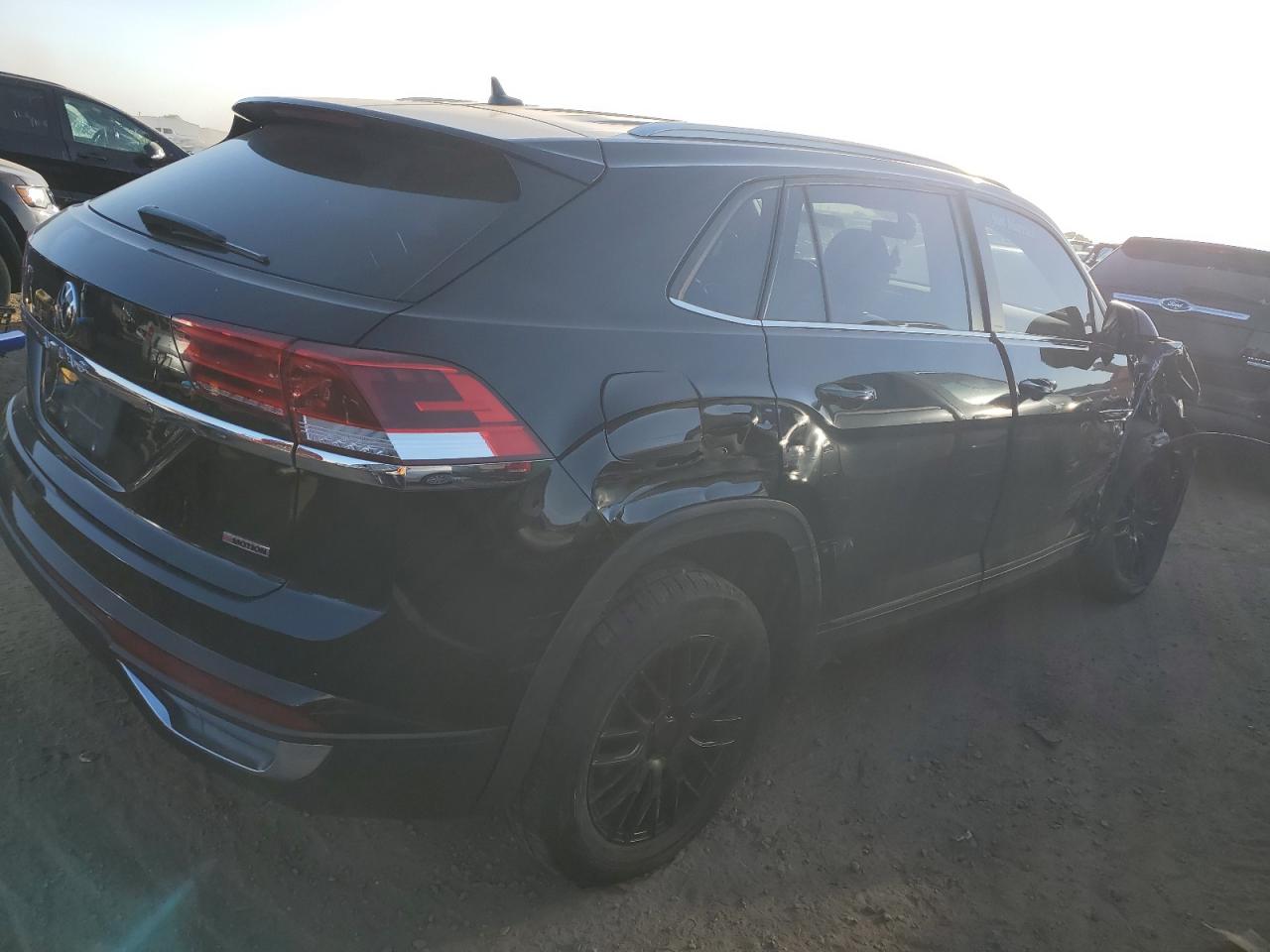 2021 Volkswagen Atlas - Image 3