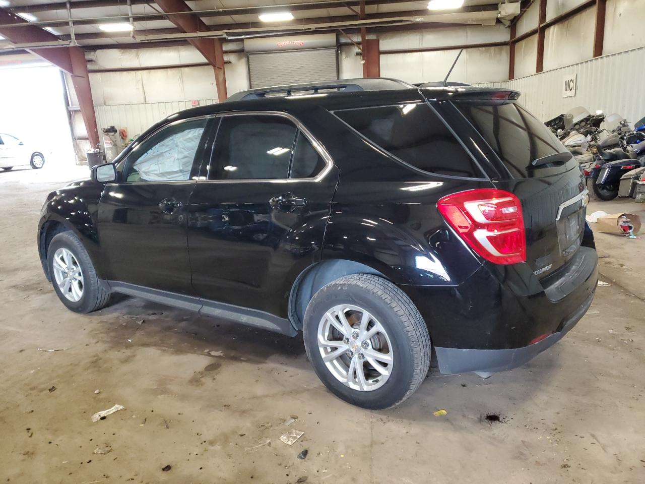 2017 Chevrolet Equinox - Image 2
