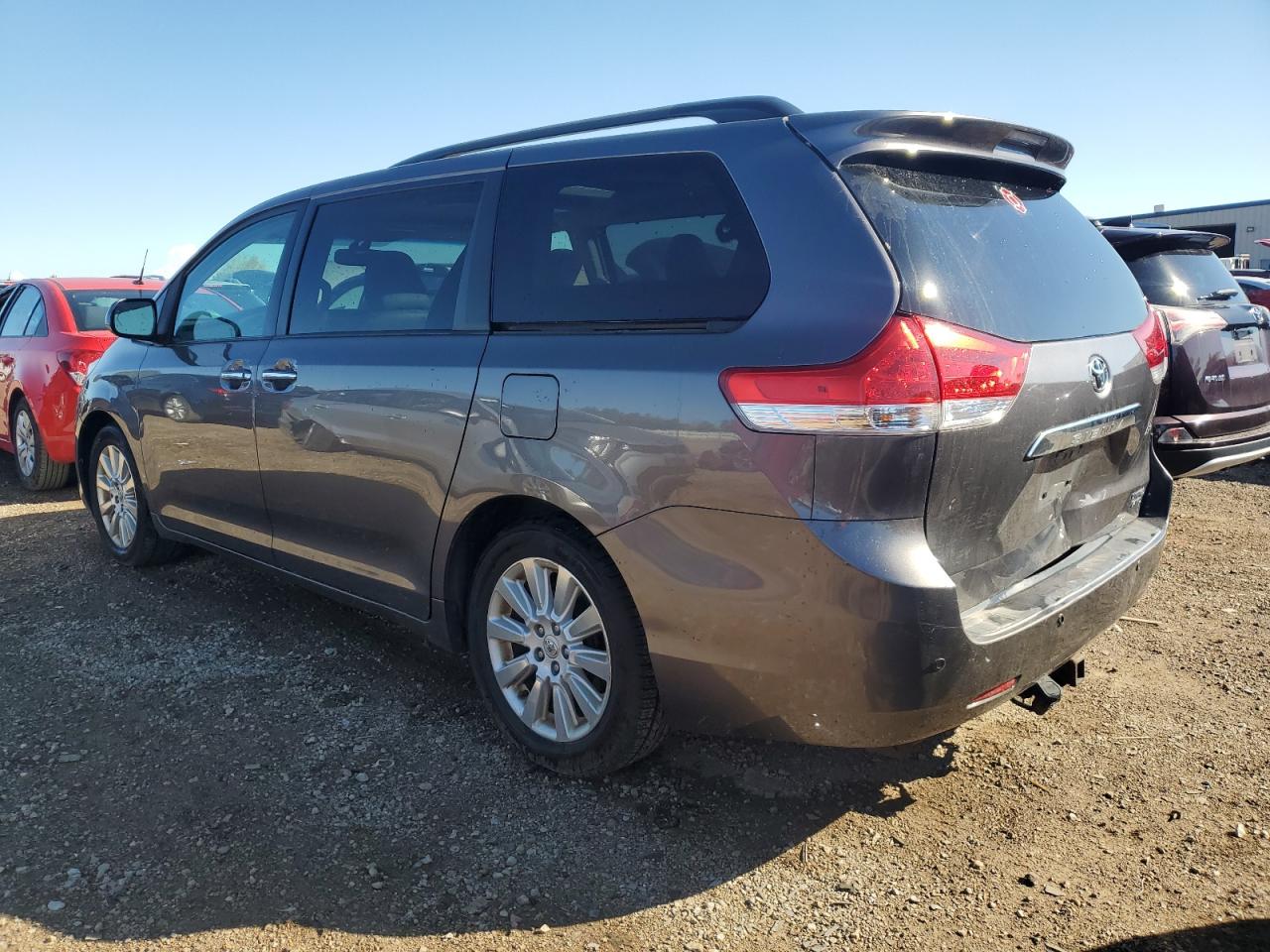 5TDDK3DCXCS031873 2012 Toyota Sienna Xle