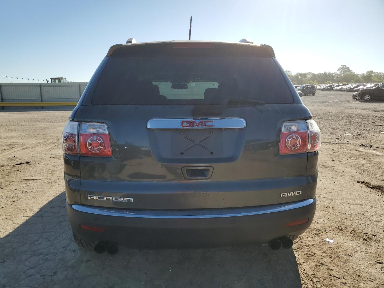 1GKKVPED1BJ256387 2011 GMC Acadia Sle