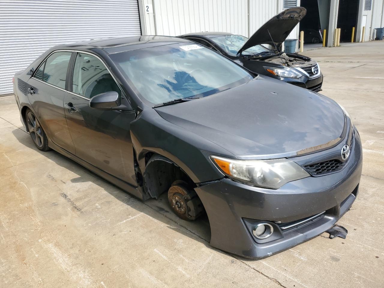 VIN 4T1BK1FK5DU534316 2013 TOYOTA CAMRY no.4