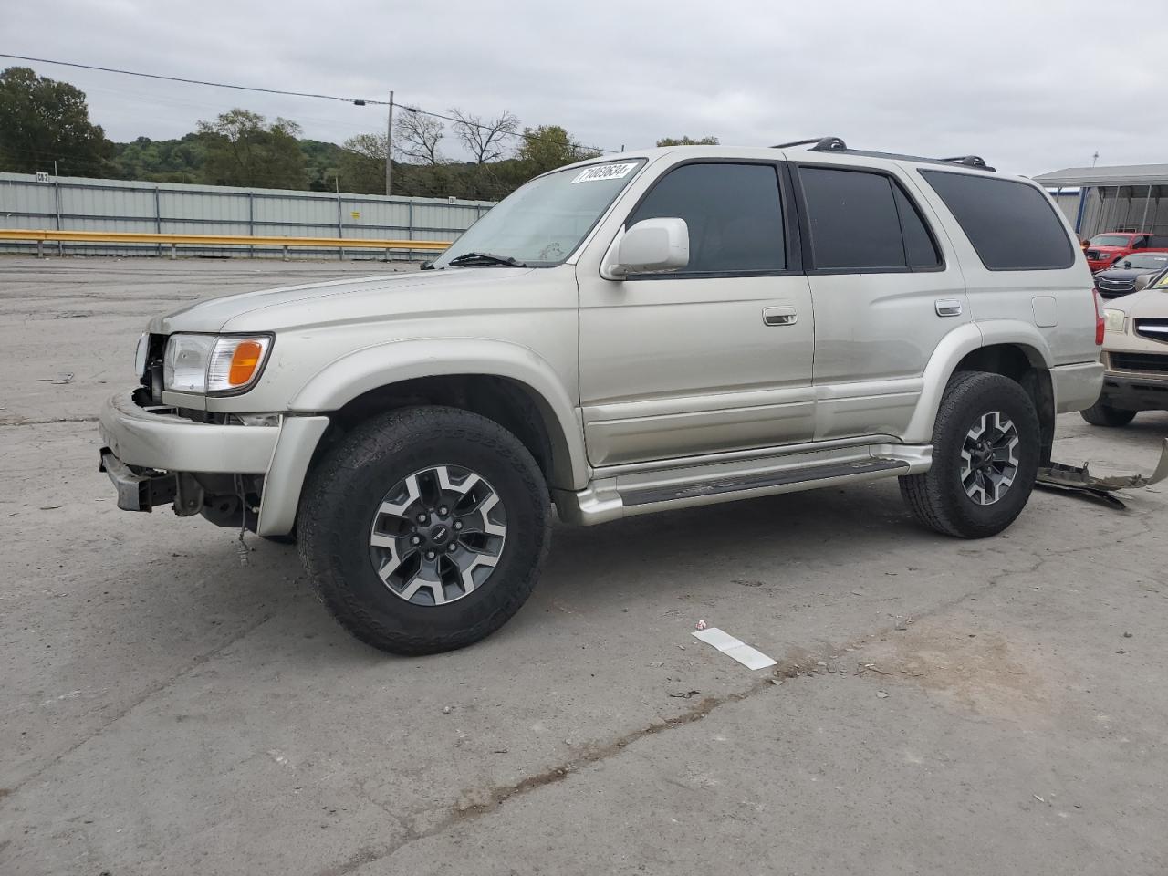 2000 Toyota 4Runner Limited for Sale in Lebanon, TN - Front End