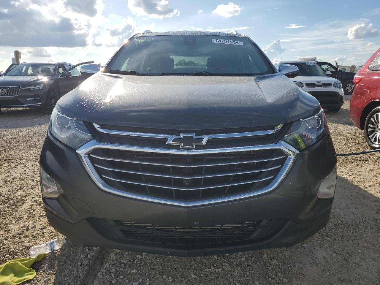 2GNAXNEV6K6271681 2019 Chevrolet Equinox Premier