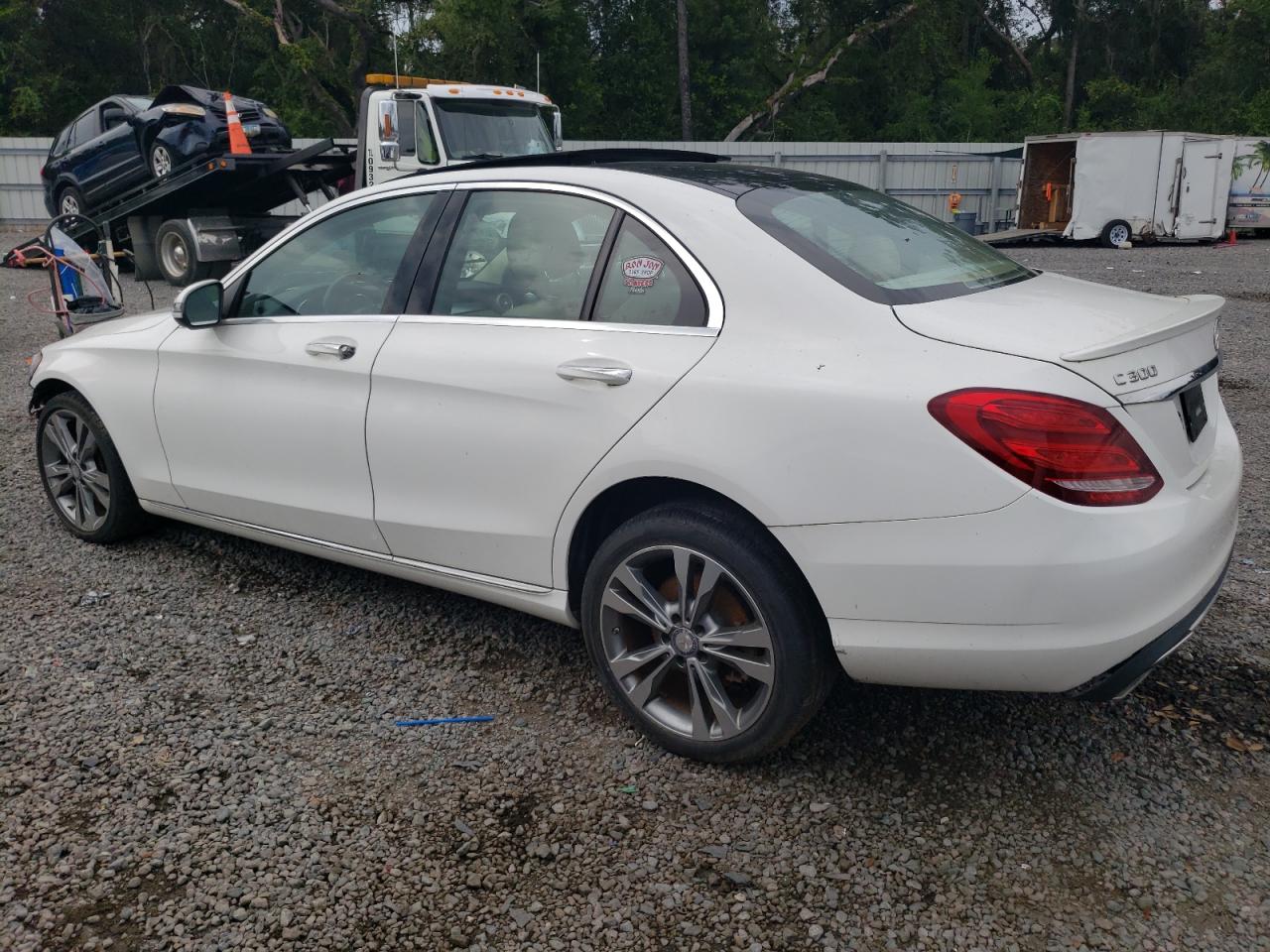 VIN 55SWF4KB9GU177378 2016 MERCEDES-BENZ C-CLASS no.2