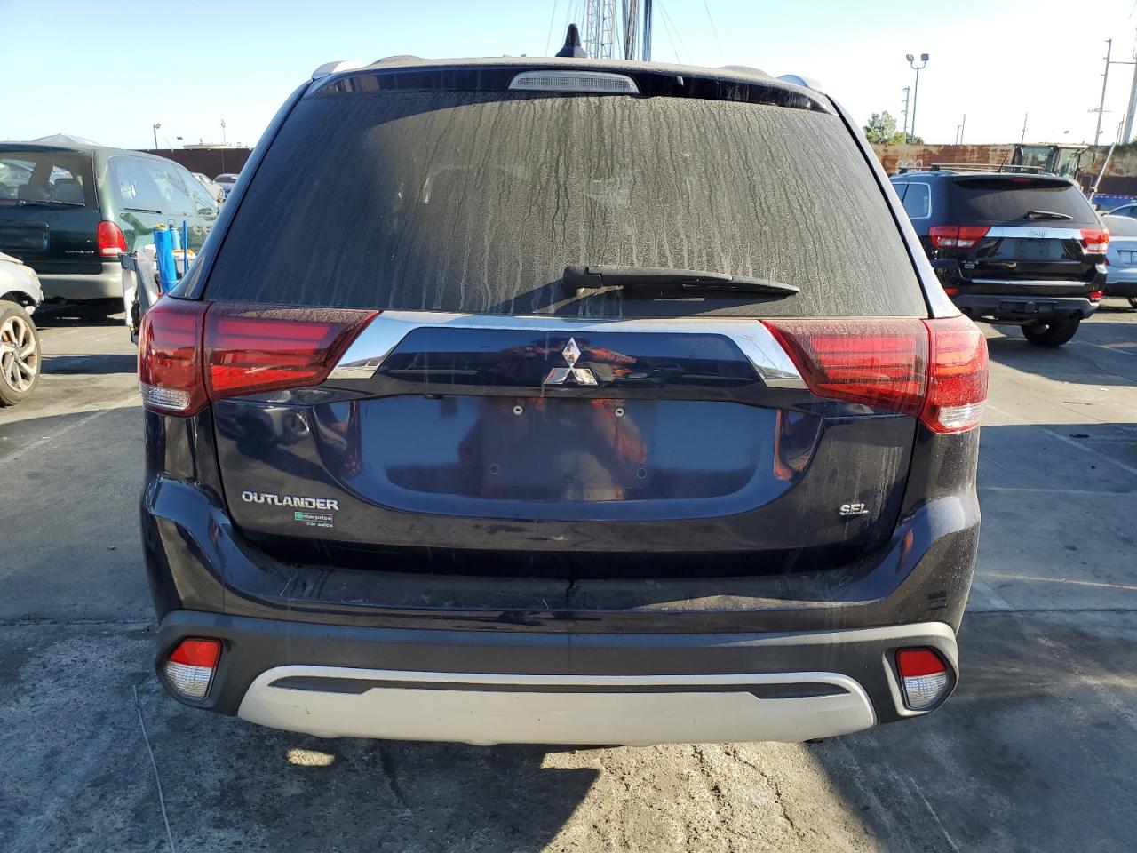 JA4AD3A34LZ036898 2020 Mitsubishi Outlander Se