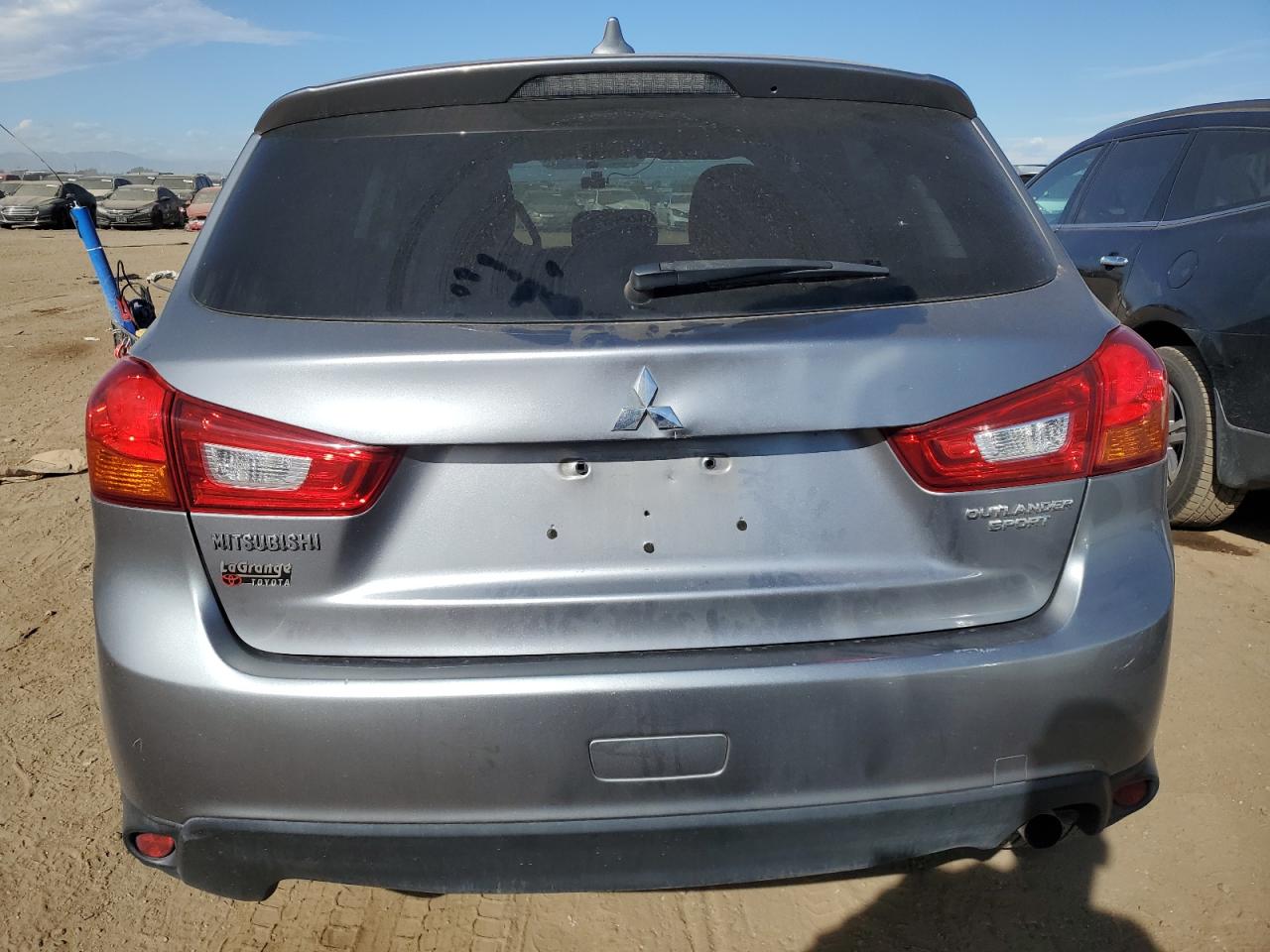 JA4AP3AU5HZ024704 2017 Mitsubishi Outlander Sport Es