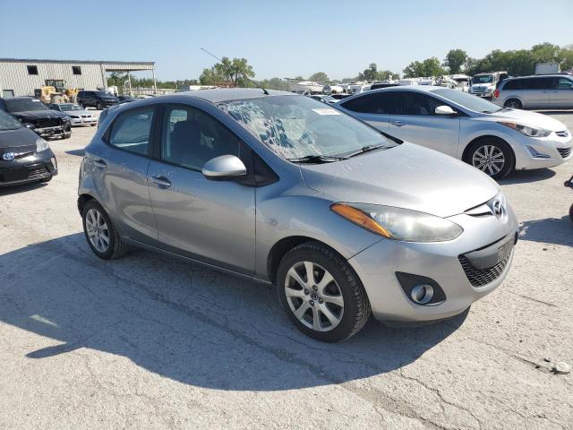  MAZDA 2 2014 Srebrny