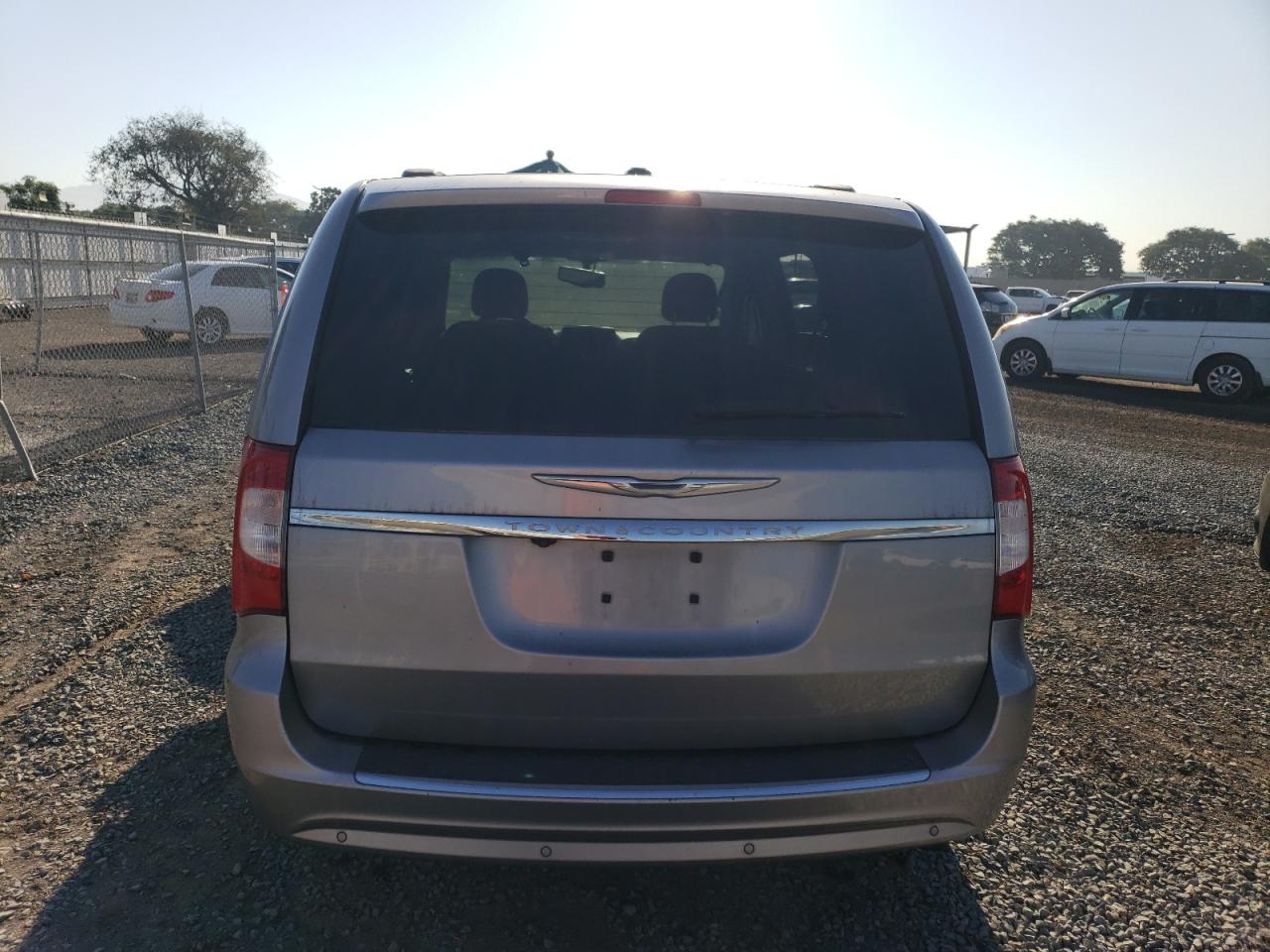 2C4RC1BG1ER312498 2014 Chrysler Town & Country Touring