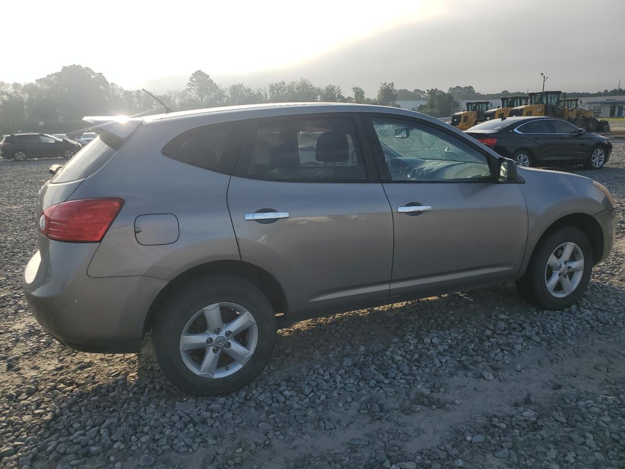 2010 Nissan Rogue - Image 3