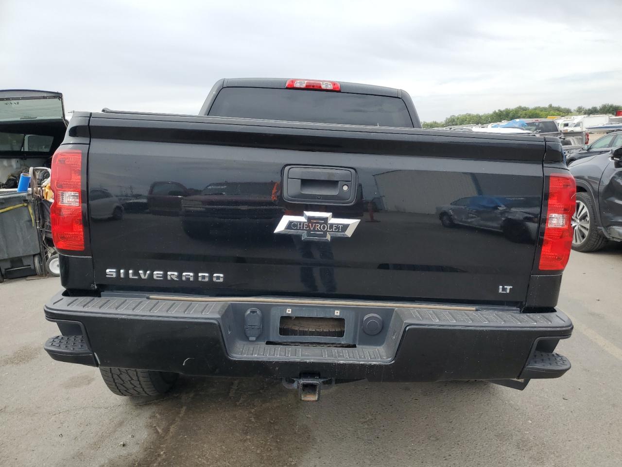 3GCUKRECXJG225834 2018 Chevrolet Silverado K1500 Lt