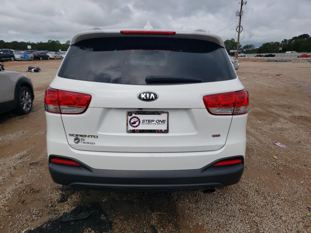 2018 Kia Sorento Lx VIN: 5XYPG4A32JG398303 Lot: 71088434