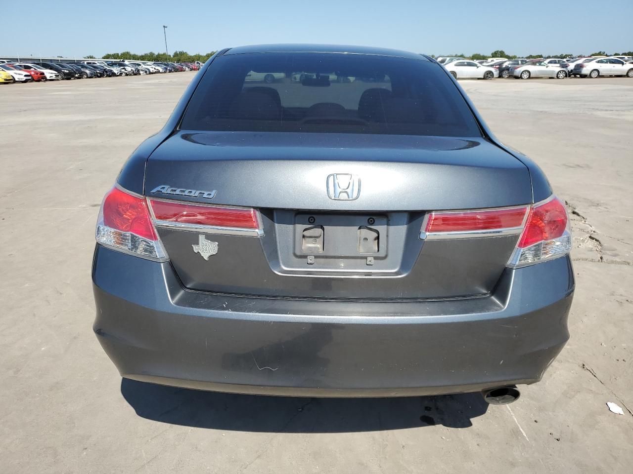 2011 Honda Accord Lxp VIN: 1HGCP2F4XBA003517 Lot: 71238244