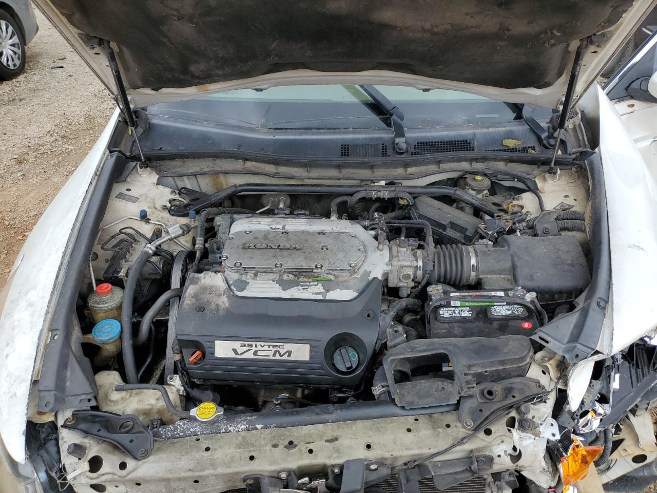 2010 Honda Accord - Image 12