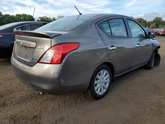  NISSAN VERSA 2013 Сірий