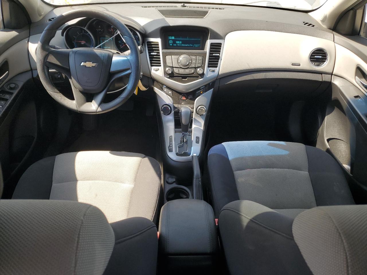 2012 Chevrolet Cruze - Image 8