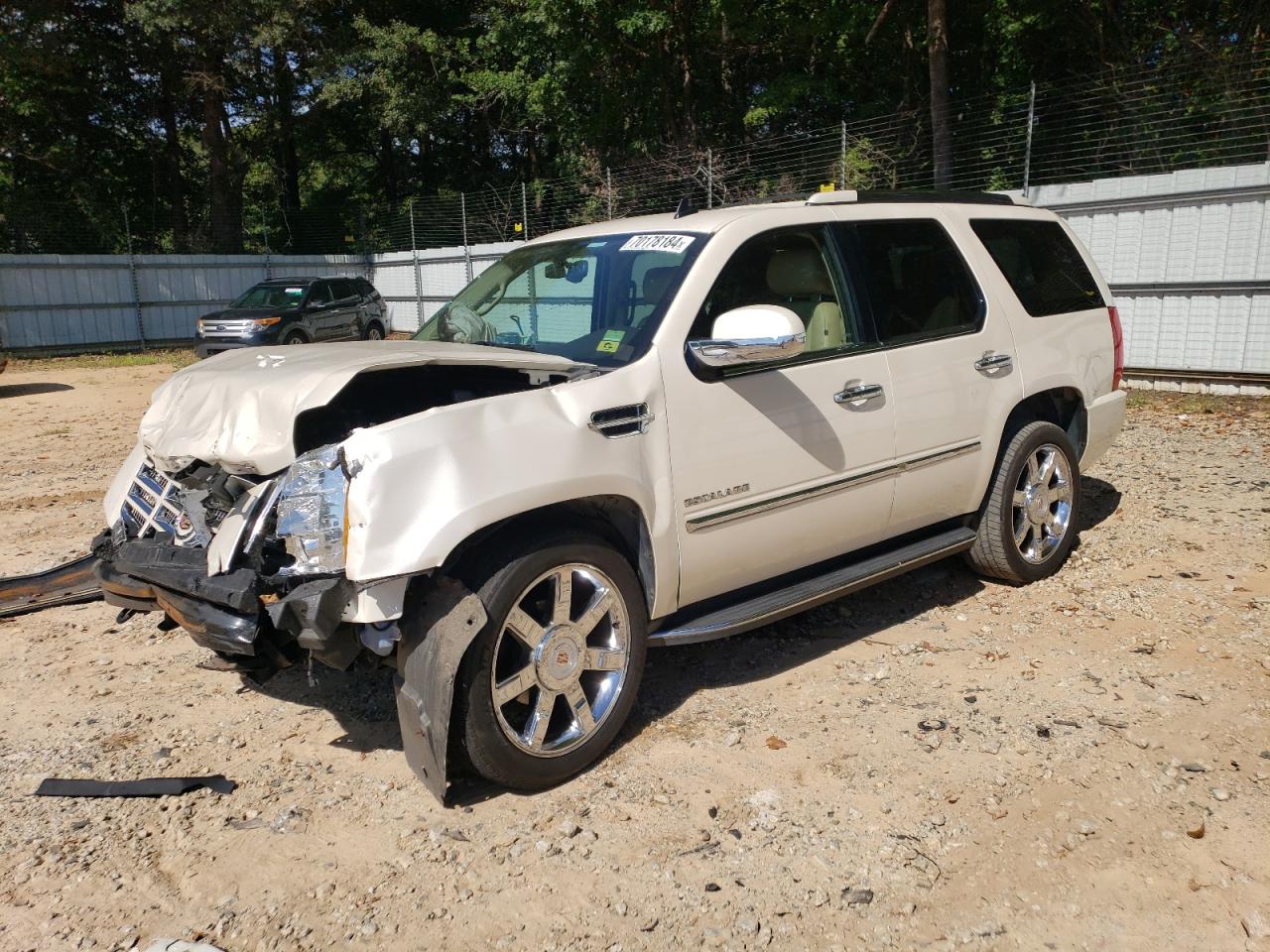 Austell, GA에서 판매 중인 2013 Cadillac Escalade Luxury - Front End