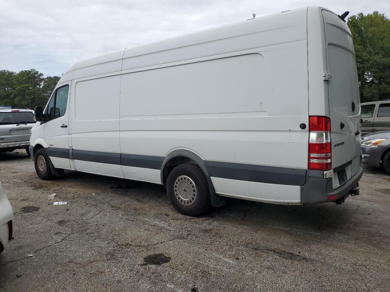 VIN WD3PE8DD3GP331226 2016 MERCEDES-BENZ SPRINTER no.2