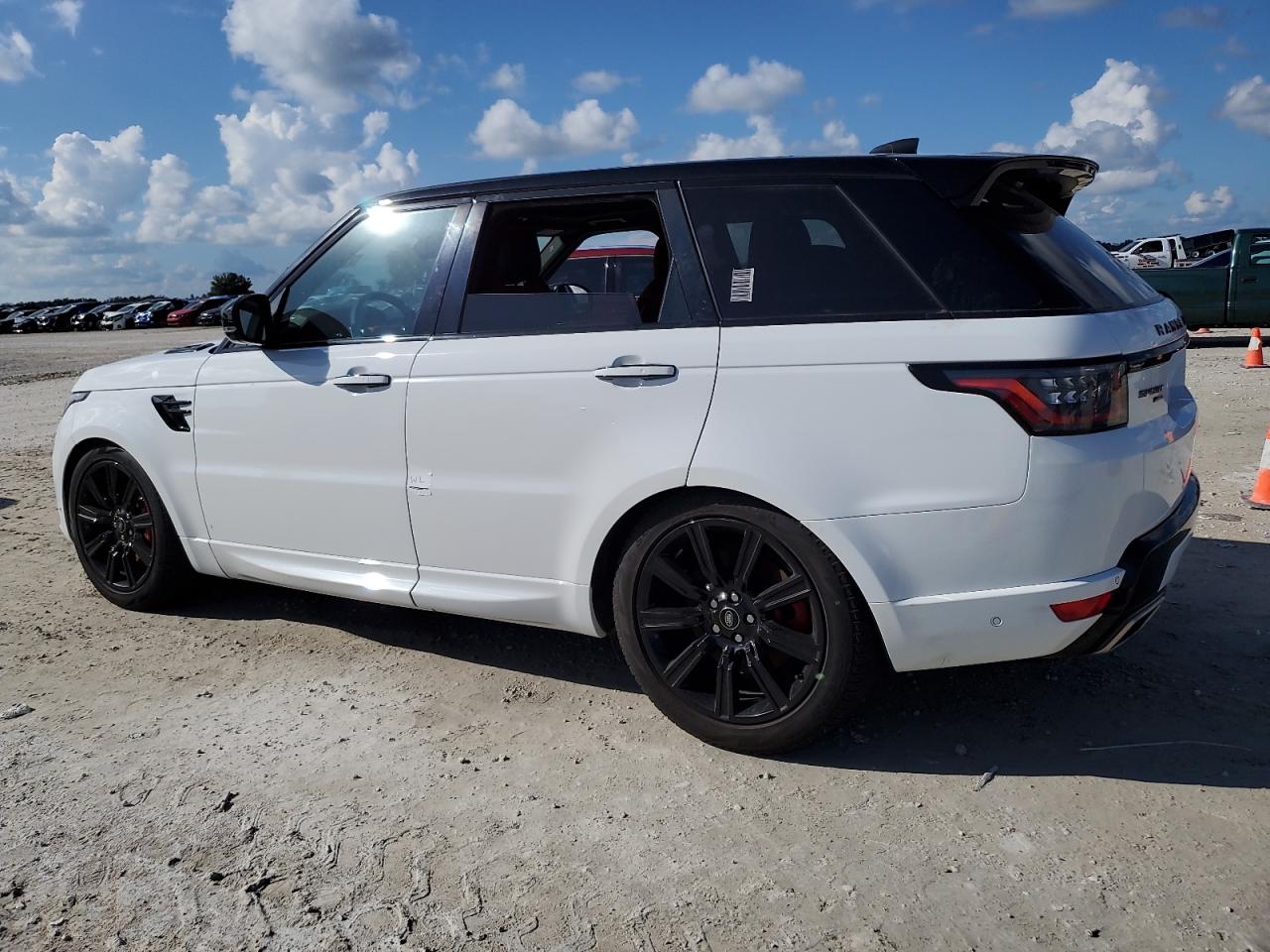 2022 Land Rover Range Rover - Image 2