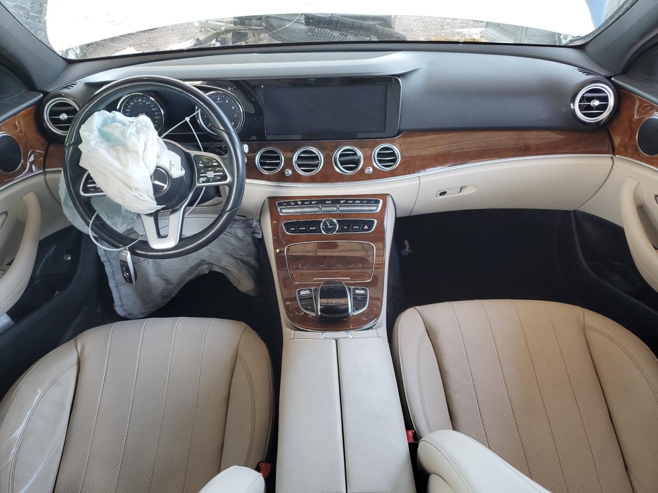 2019 Mercedes-Benz E 300 4Matic VIN: WDDZF4KB0KA577304 Lot: 71205664