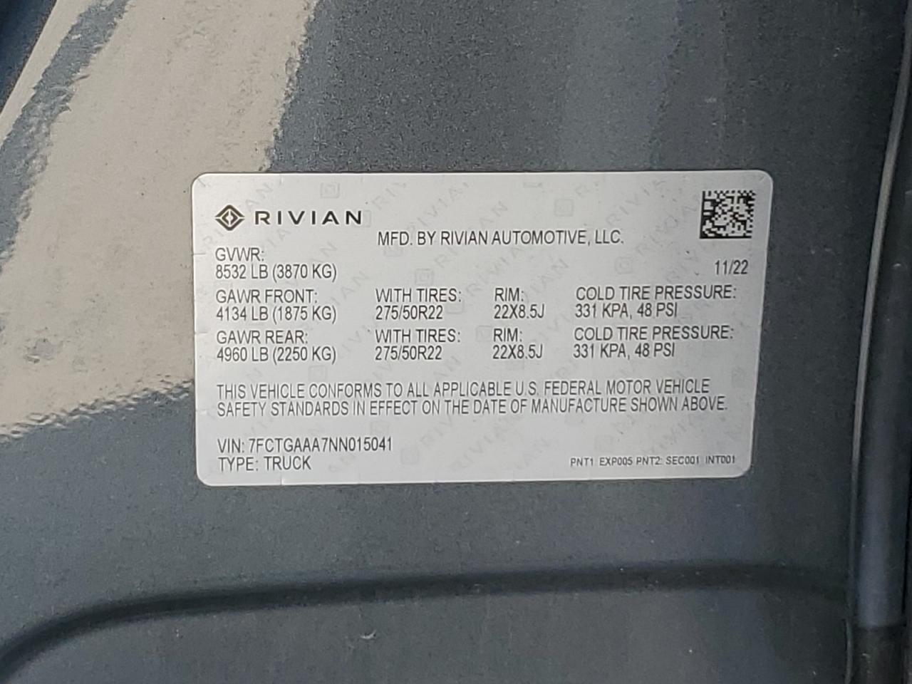 7FCTGAAA7NN015041 2022 Rivian R1T Adventure