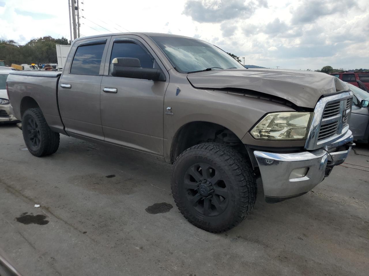 2010 Dodge RAM - Image 4