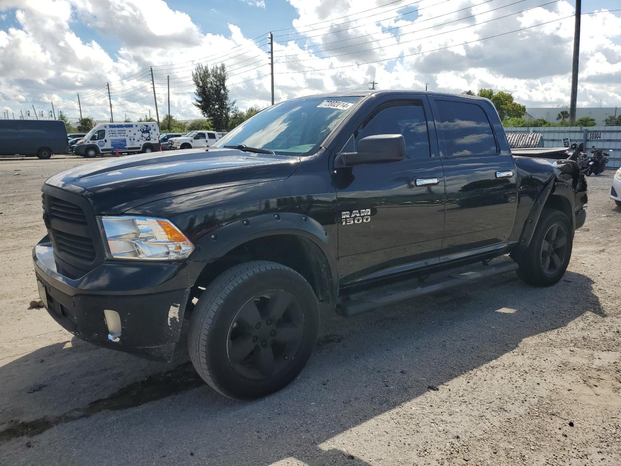 1C6RR6LG6ES398021 2014 Ram 1500 Slt