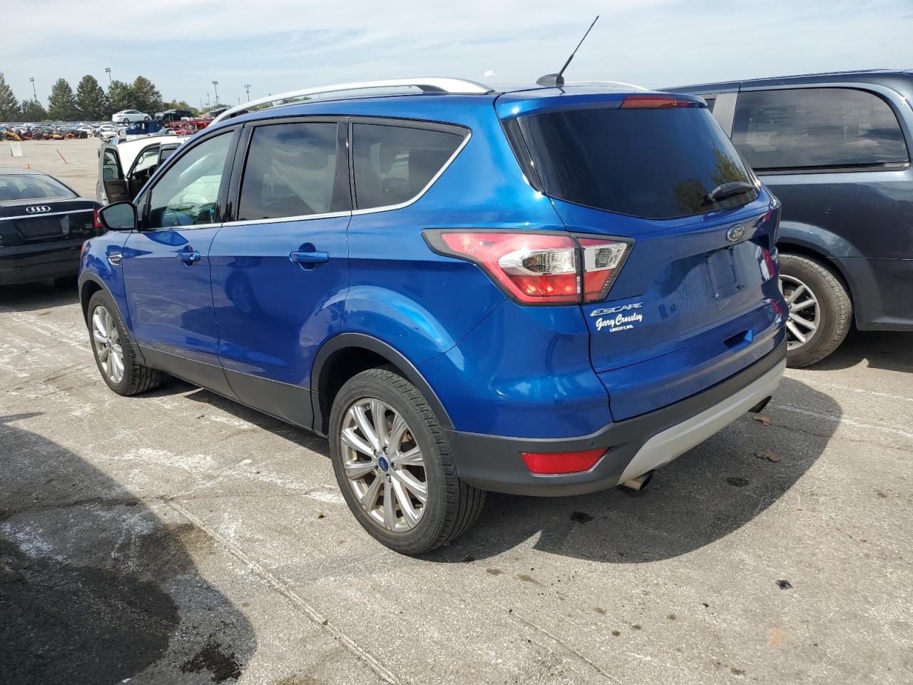 1FMCU9J94HUA81314 2017 Ford Escape Titanium