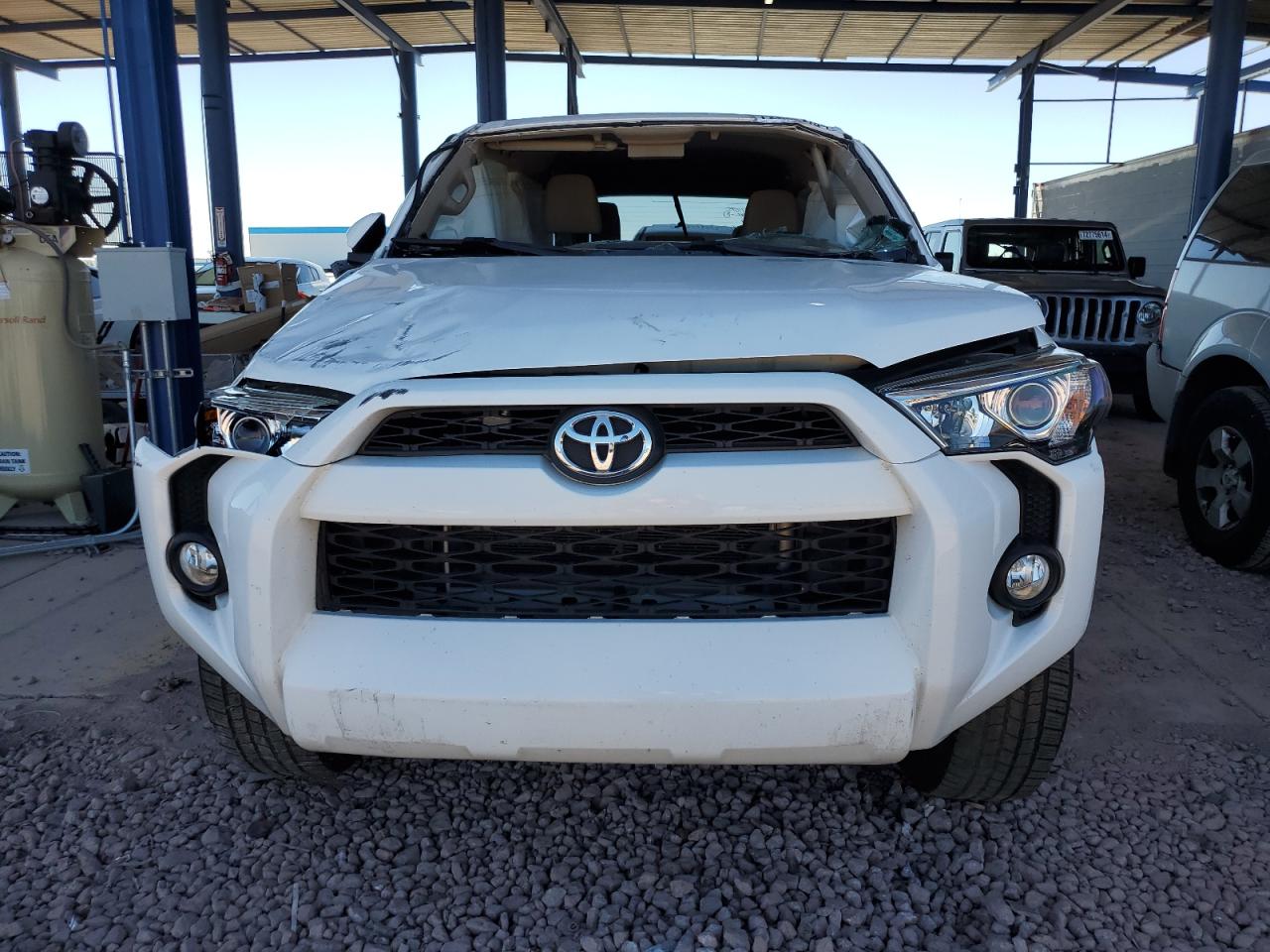 2016 Toyota 4Runner - Image 5
