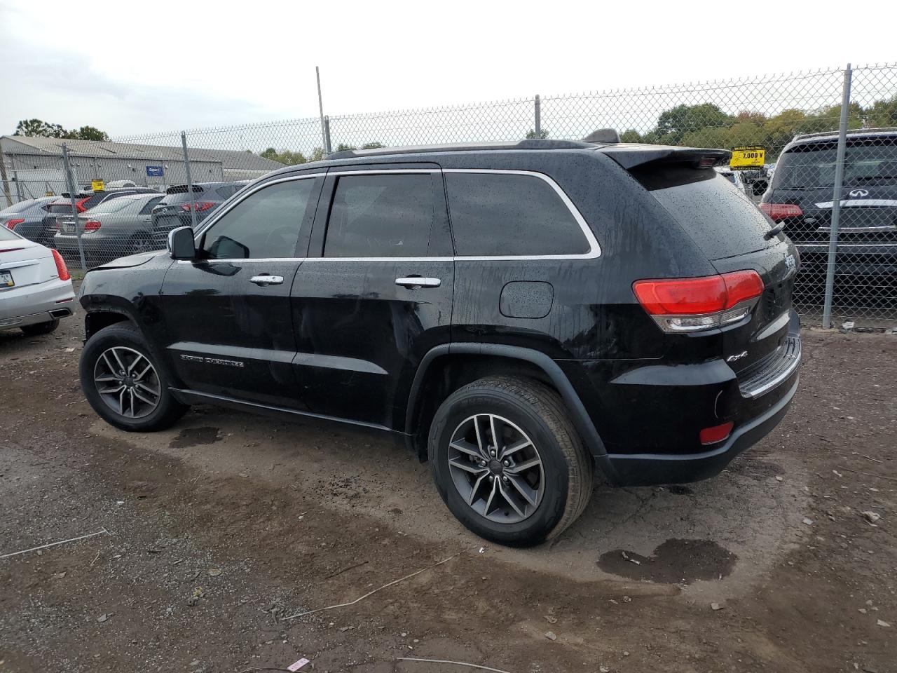 1C4RJFBG2JC281154 2018 JEEP GRAND CHEROKEE - Image 2