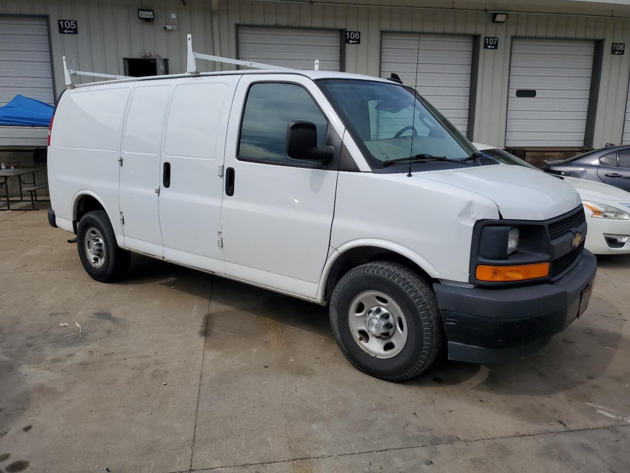 2017 Chevrolet Express G2500 VIN: 1GCWGAFG5H1327595 Lot: 71776824