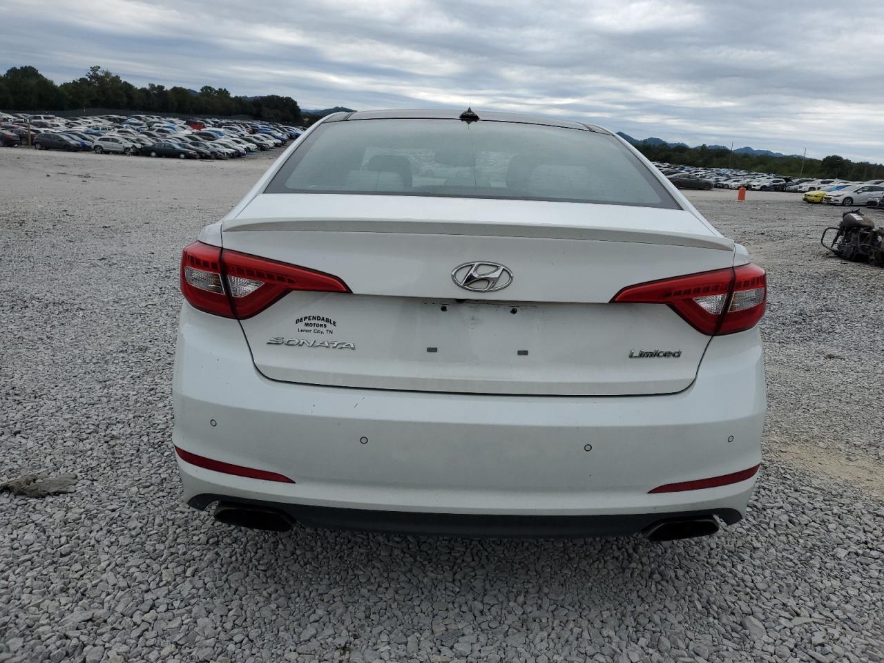 5NPE34AF5FH063565 2015 Hyundai Sonata Sport