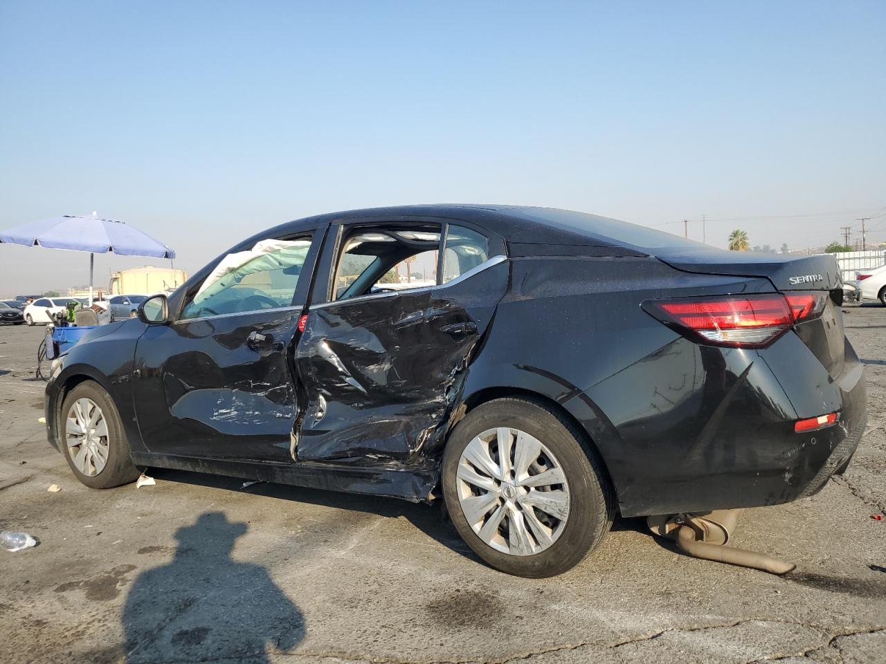 2022 Nissan Sentra - Image 2
