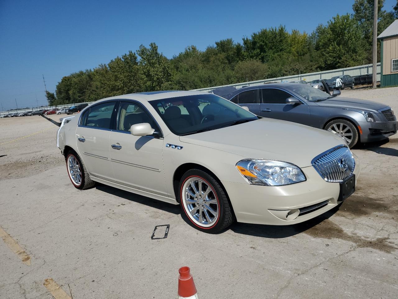 1G4HJ5EMXBU130058 2011 Buick Lucerne Cxl