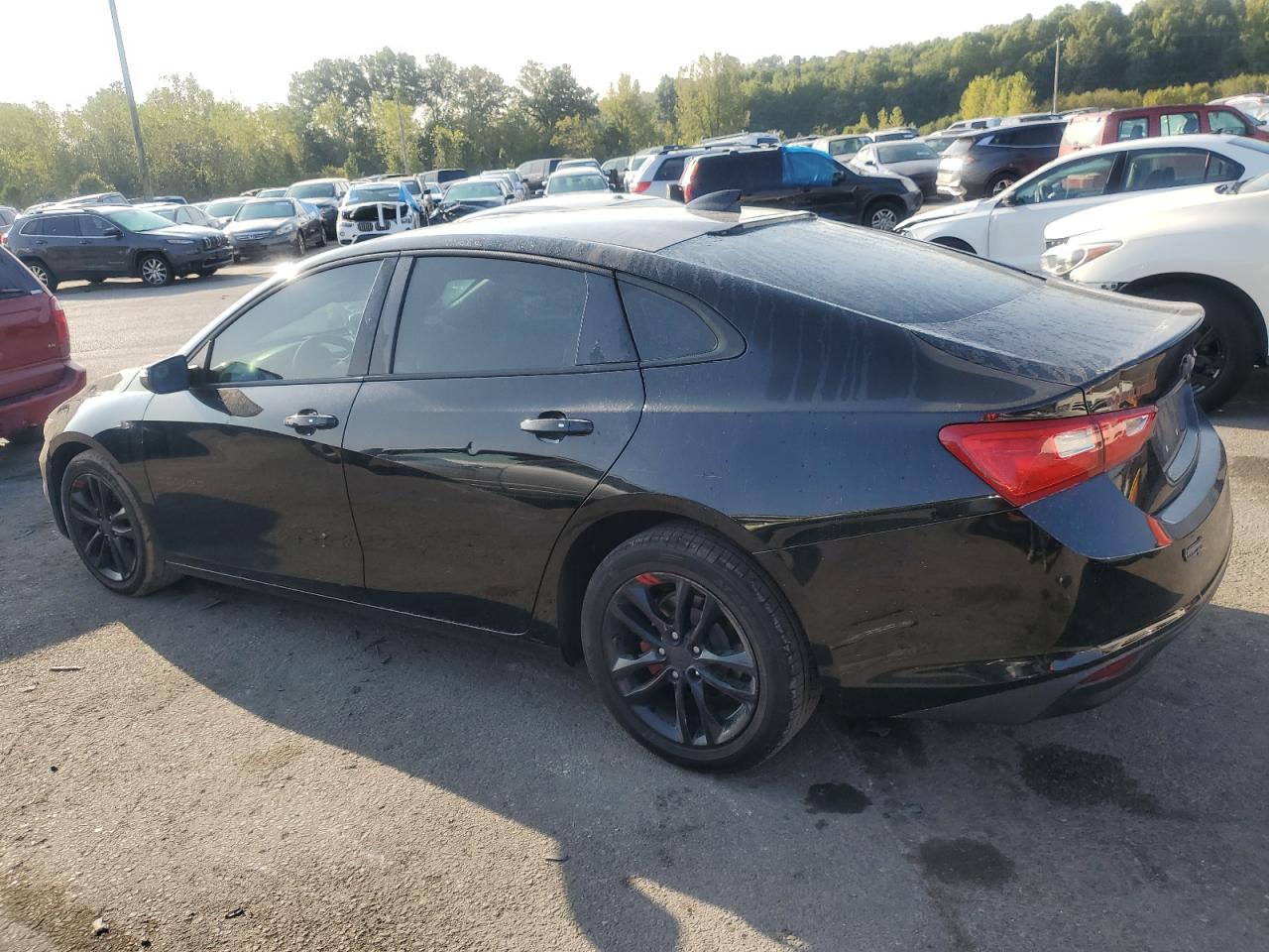 1G1ZD5ST8JF222261 2018 CHEVROLET MALIBU - Image 2