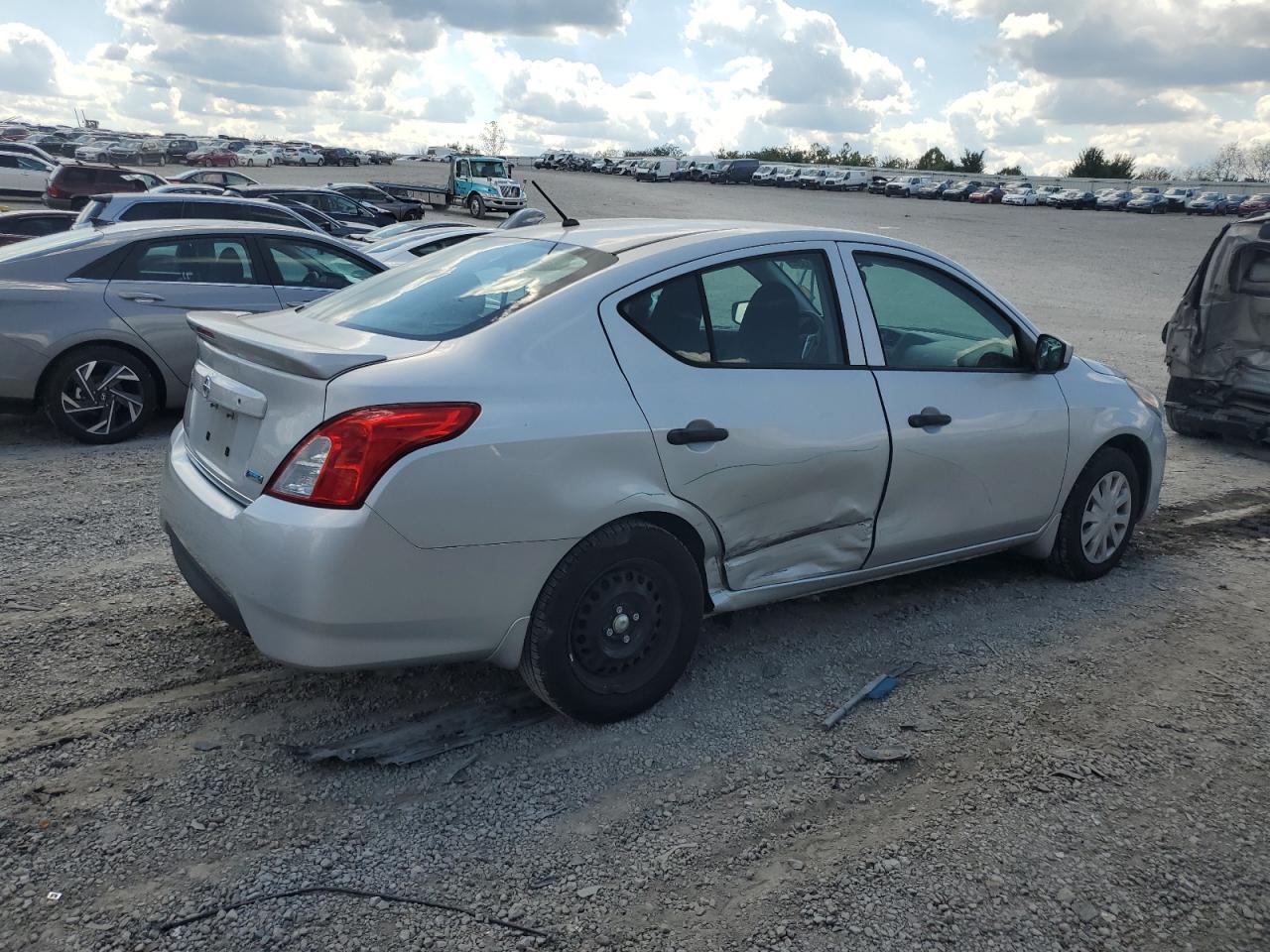 2016 Nissan Versa S VIN: 3N1CN7AP0GL875629 Lot: 71611334