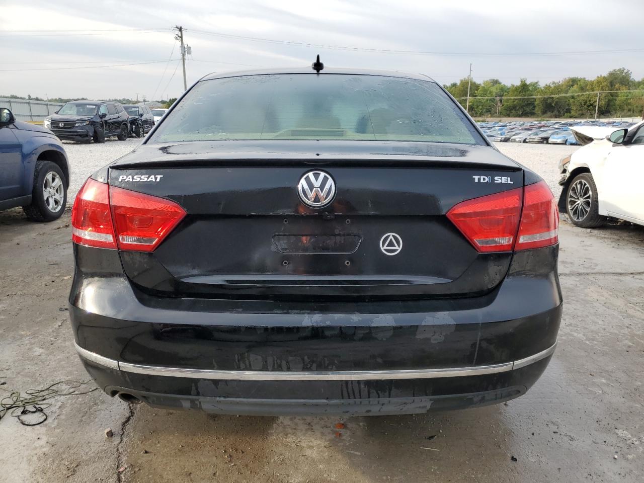 2014 Volkswagen Passat Sel VIN: 1VWCN7A32EC097124 Lot: 69373794