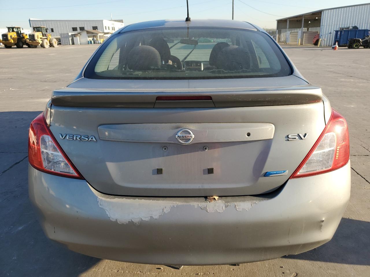 2014 Nissan Versa S VIN: 3N1CN7AP8EL819385 Lot: 71024904