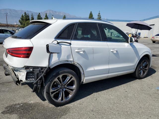  AUDI Q3 2015 Белы