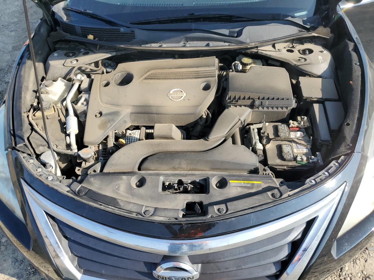 2015 Nissan Altima - Image 12