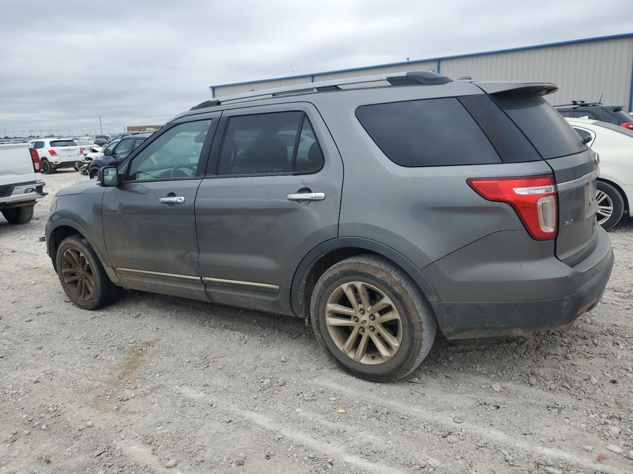 2013 Ford Explorer - Image 2