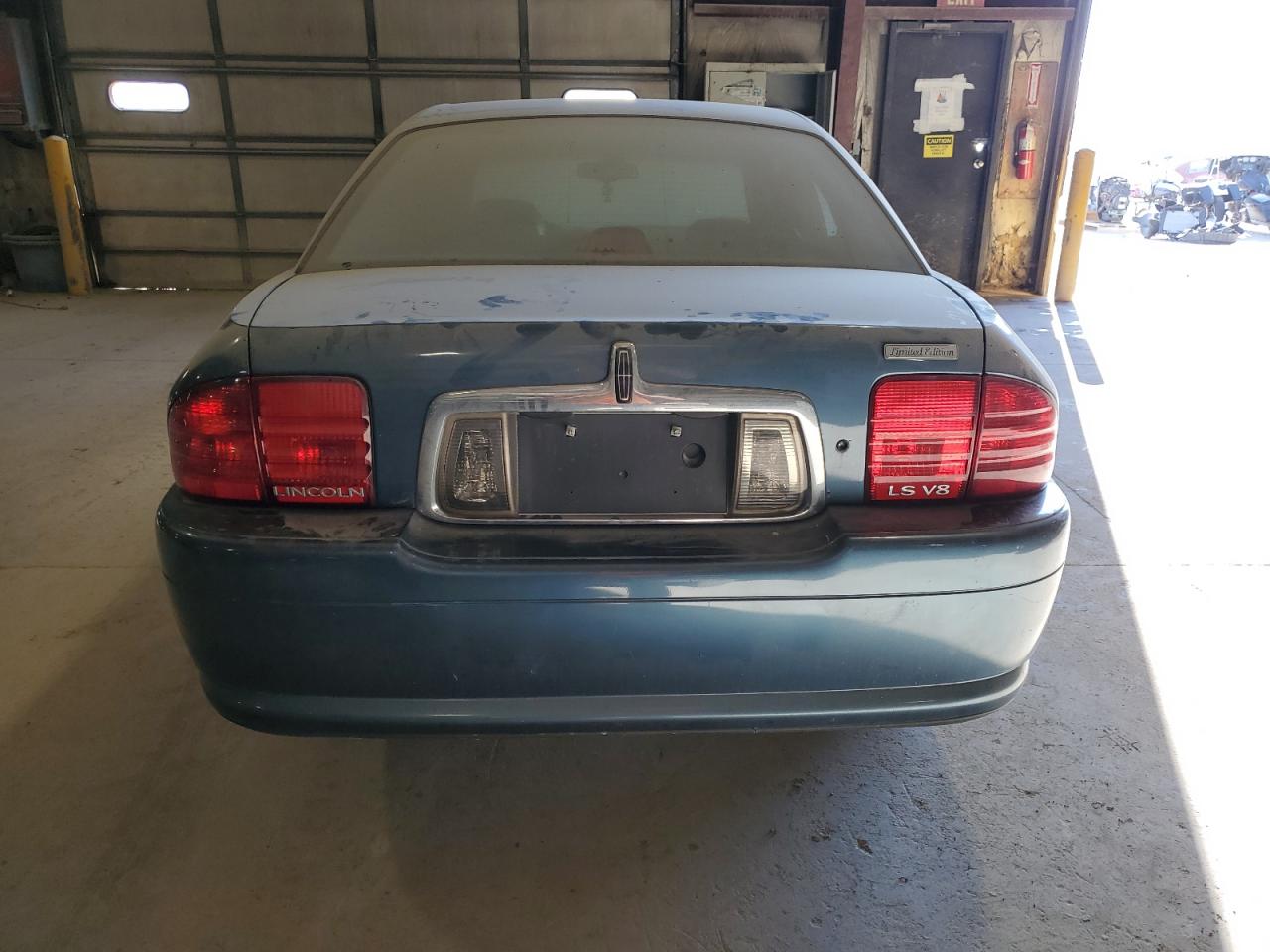 1LNHM87A02Y625020 2002 Lincoln Ls