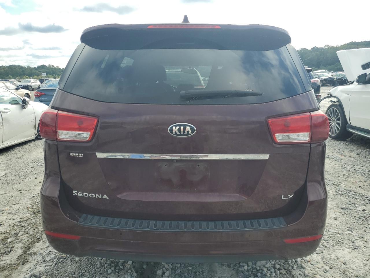 KNDMB5C16H6335396 2017 Kia Sedona Lx