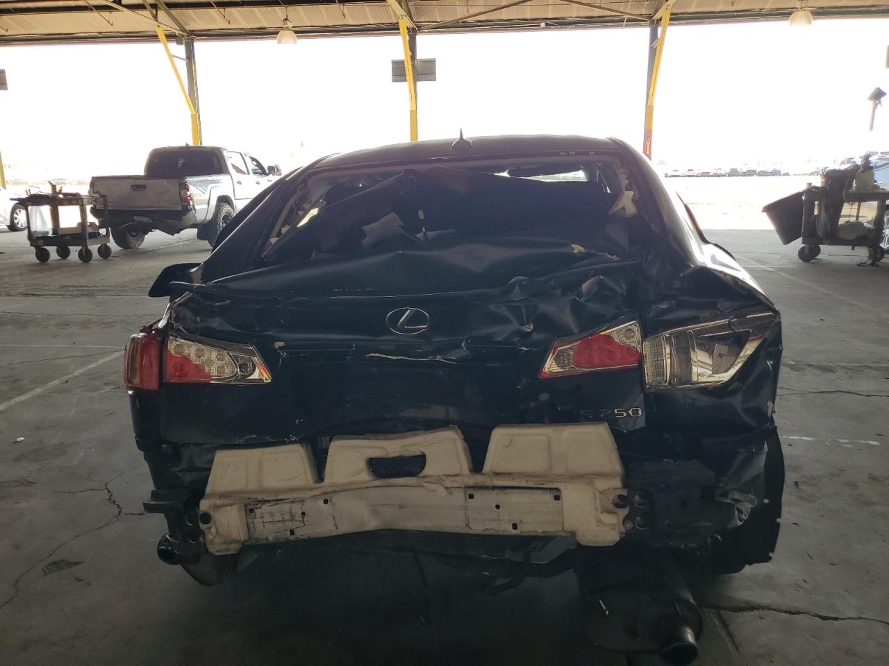 JTHCF5C2XB5048132 2011 Lexus Is 250