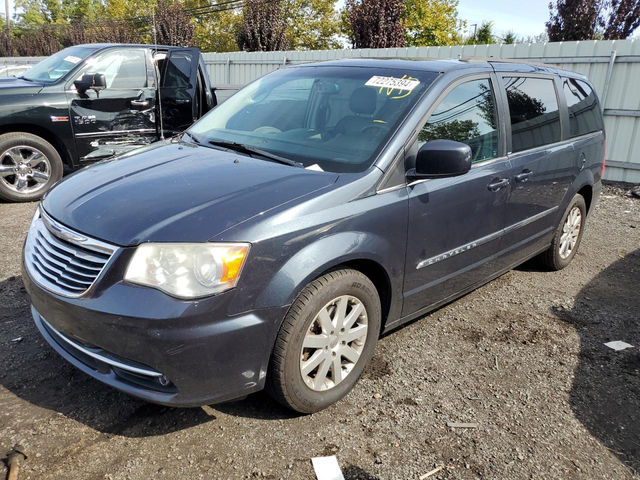 2013 Chrysler Town & Country - Image 1